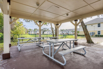 Park Villas Apartments in Titusville, FL - Building Photo - Building Photo