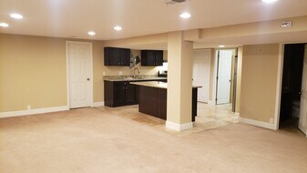 3250 Jasmine St, Unit B in Denver, CO - Building Photo