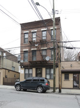 170 Waverly St in Yonkers, NY - Building Photo - Building Photo