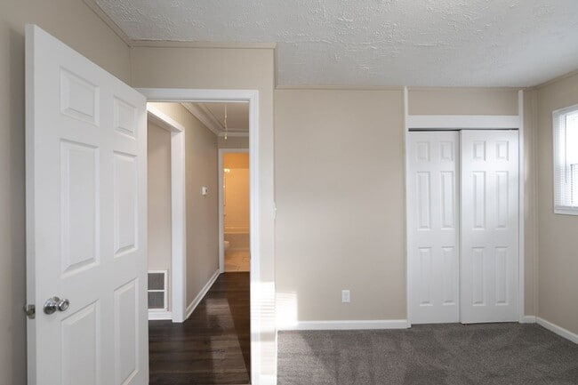 7324 E 53rd St in Indianapolis, IN - Building Photo - Building Photo