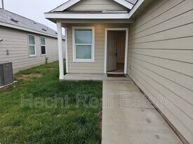 5929 San Geronimo in Seguin, TX - Building Photo