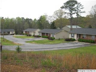 0 Church St in Anniston, AL - Foto de edificio