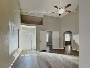 2106 W Monona Dr in Phoenix, AZ - Building Photo - Building Photo