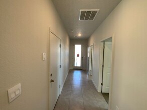 6746 Clayton Dr NE in Rio Rancho, NM - Building Photo - Building Photo