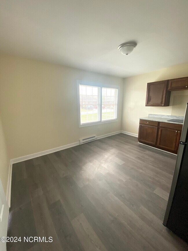 4134 Corbett Cir-Unit -C in Farmville, NC - Building Photo - Building Photo