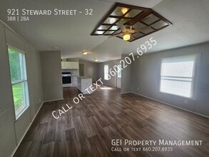 921 Steward St in Weaver, AL - Building Photo - Building Photo