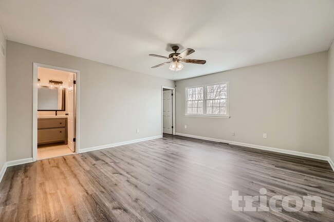 property at 2836 Aspen Hill Rd