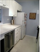 6 Whittier Pl, Unit 8J in Boston, MA - Building Photo - Building Photo