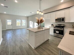 5111 Firnat St in Houston, TX - Building Photo - Building Photo