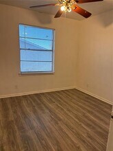 5013 Wilmington Dr in Fort Worth, TX - Foto de edificio - Building Photo