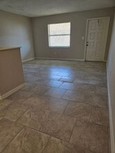 1304 Melody Ln in Sebring, FL - Building Photo - Building Photo