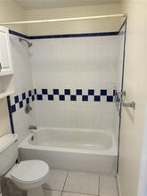 2230 Monroe St in Hollywood, FL - Building Photo - Building Photo