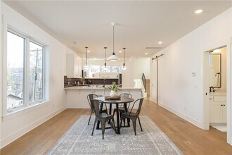 205 W Lafayette St in Fayetteville, AR - Building Photo - Building Photo