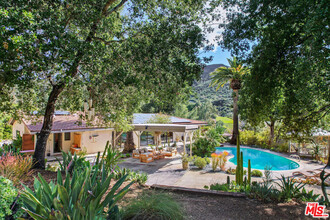 24537 Dry Canyon Cold Creek Rd in Calabasas, CA - Building Photo - Building Photo