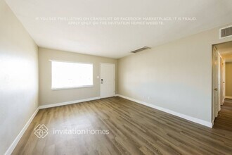 2322 W Citrus Way in Phoenix, AZ - Building Photo - Building Photo