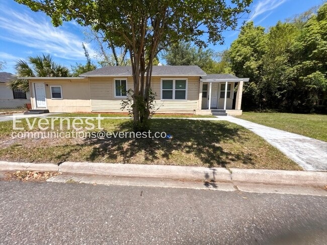 property at 1417 Claudia Spencer St