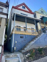 2330 Eccles St in Pittsburgh, PA - Building Photo