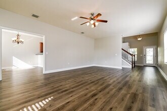 11137 Irish Moss Ave in Riverview, FL - Foto de edificio - Building Photo