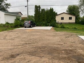 414 2nd Ave N in Onalaska, WI - Foto de edificio - Building Photo