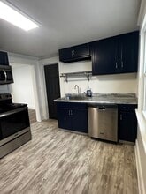 4034 Bailey Ave, Unit Upper in Buffalo, NY - Building Photo - Building Photo