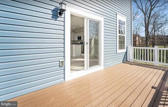 7509 River Reach Rd in Woodlawn, MD - Building Photo - Building Photo