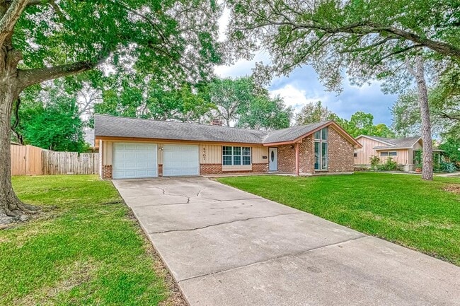 4707 Jason St in Houston, TX - Building Photo - Building Photo