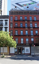 313 E 60th St in New York, NY - Building Photo - Primary Photo