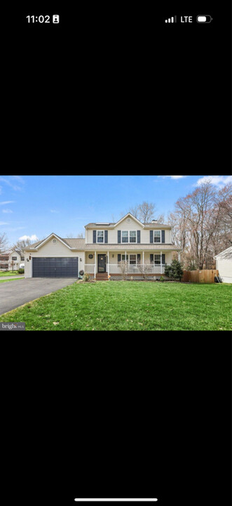 36 Dorothy Ln in Stafford, VA - Foto de edificio