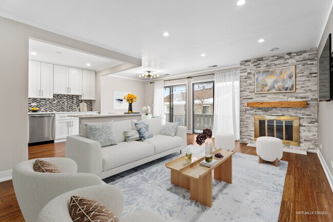 327 Wildberry Ct in Schaumburg, IL - Building Photo - Building Photo