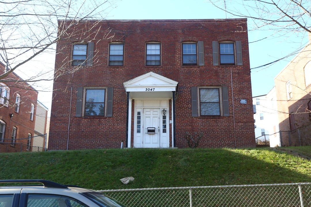 3047 30th St SE in Washington, DC - Building Photo