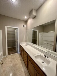 10325 Parkview Ave photo'