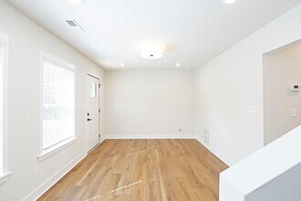 917 Belmont Ave in Charlottesville, VA - Building Photo - Building Photo