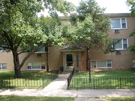 1016 E Division St Apartments