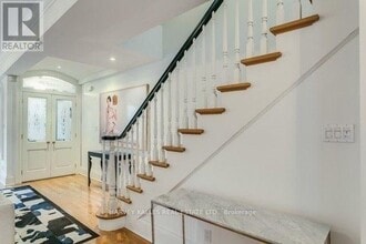 99 Hazelton Ave in Toronto, ON - Building Photo - Building Photo