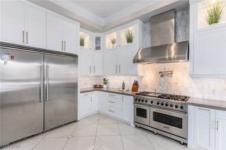 7270 Loma Alta Cir in Las Vegas, NV - Building Photo - Building Photo
