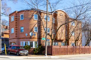 537 Silverthorn Av Apartments