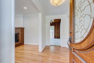 3426 Fairesta St in Glendale, CA - Building Photo - Building Photo