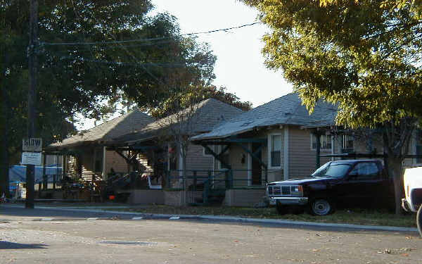 16005 Mateo St in San Leandro, CA - Foto de edificio