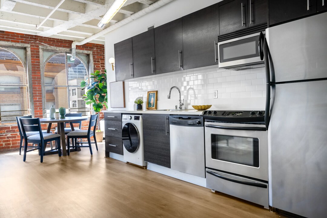 Jaide Lofts in Los Angeles, CA - Foto de edificio