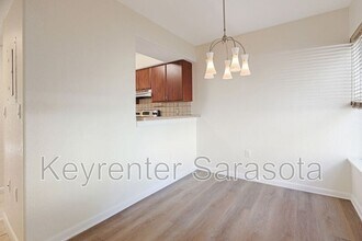 4946 25th St W in Bradenton, FL - Building Photo - Building Photo