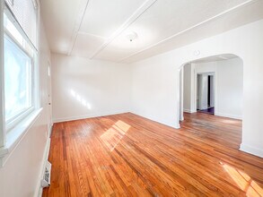 1113 Evergreen Ave in Richmond, VA - Foto de edificio - Building Photo