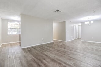 27084 Roper Rd in Brooksville, FL - Building Photo - Building Photo