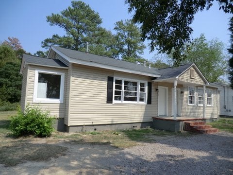 property at 1914 1/2 Kratha Dr