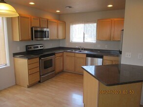 1975 Village Dr in Show Low, AZ - Building Photo - Building Photo