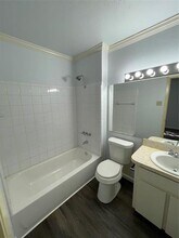 4926 Pinehurst Dr in Garland, TX - Building Photo - Building Photo