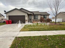 3736 Marble Dr in Idaho Falls, ID - Building Photo