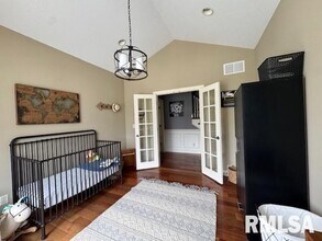 6412 Stonehaven Ridge in Springfield, IL - Building Photo - Building Photo