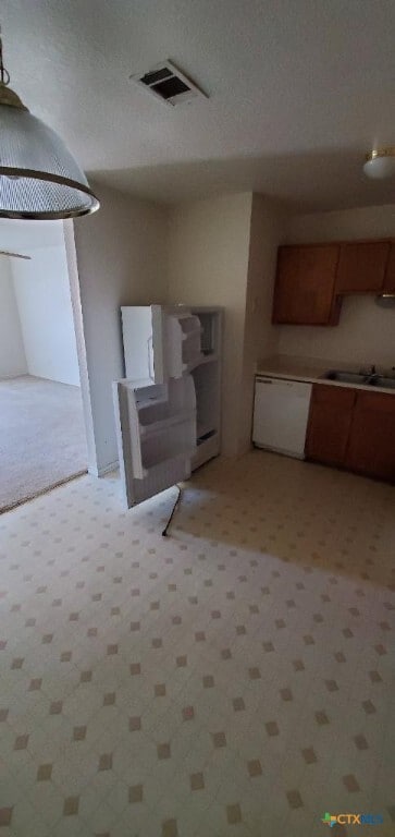 property at 3203 Hereford Ln