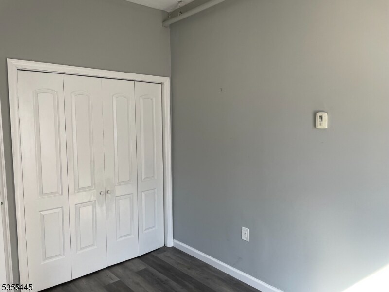 44 N Central Ave in Ramsey, NJ - Building Photo