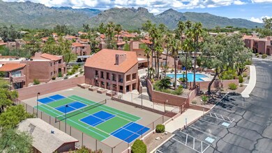 5051 N Sabino Canyon Rd in Tucson, AZ - Building Photo - Building Photo